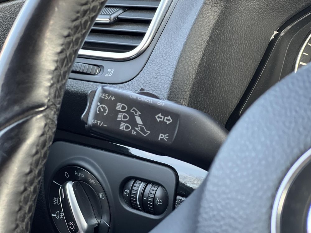 VOLKSWAGEN EOS 2.0 CR TDI Napfénytető. vezérlés cserélve. új kettős tömegű lendkerék!