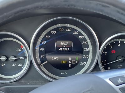 MERCEDES-BENZ E-OSZTÁLY E 200 Avantgarde (Automata) Napfénytető Ülésfűtés F1 váltó Bőr belső Ex taxi A LEGJOBB ÁRON!