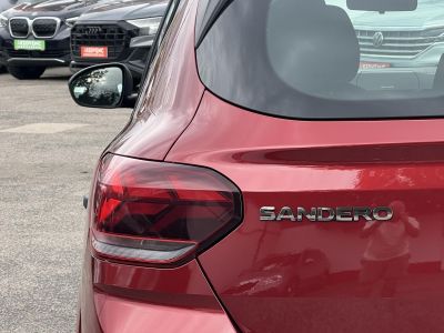 DACIA SANDERO 1.0 TCe Essential Magyarországi. Gyári fényezés. Végig vezetett szervizkönyv!