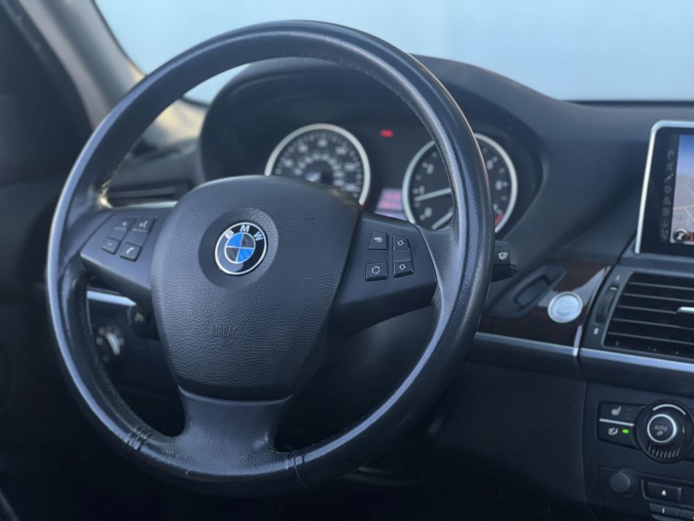 BMW X5 xDrive35i (Automata) Carplay Memóriás ülések Panoráma tető Téli-nyári felni garnitúrával!
