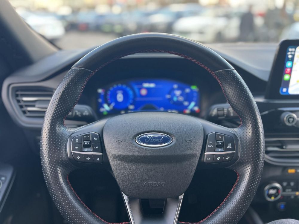 FORD KUGA 2.5 PHEV ST-Line CVT 82e km. 70km elektromos hatótáv. megkímélt állapot!