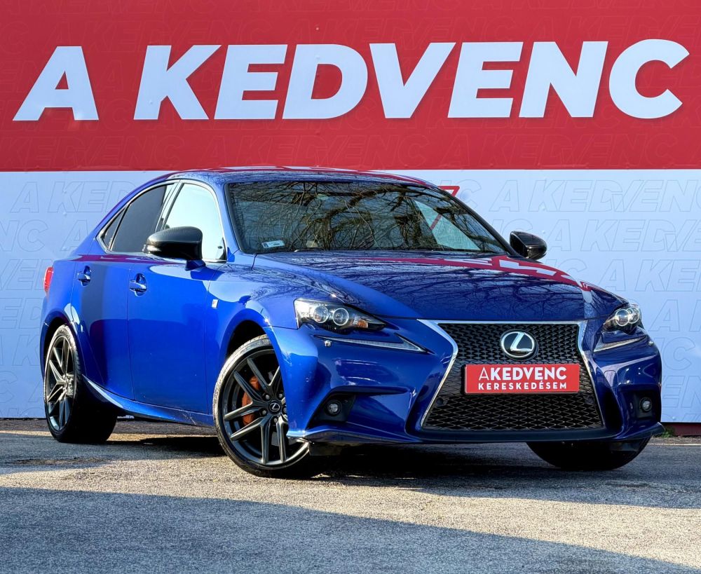 LEXUS IS 200t F Sport (Automata) 75e km. Magyarországi. Márkaszervizelt!
