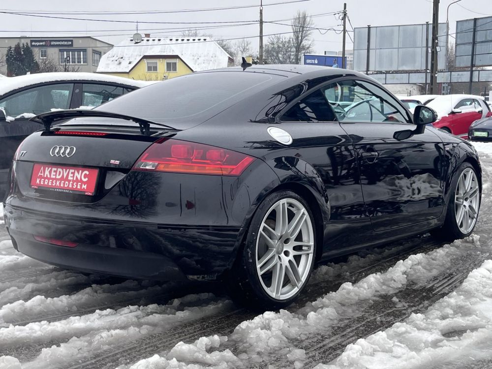 AUDI TT Coupe 2.0 TFSI S-tronic