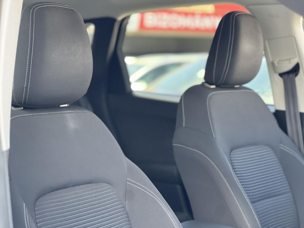 FORD KUGA 2.5 PHEV Titanium CVT 70 km elektromos hatótáv. ülés-kormányfűtés. kamera. CARPLAY!