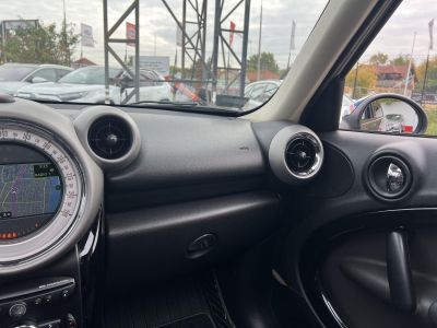 MINI COUNTRYMAN Cooper1.6 S ALL4 (Automata) Magyarországi Xenon Panorámatető Ülésfűtés Tempomat Kormányváltó