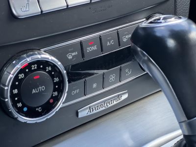 MERCEDES-BENZ C 250 T BlueEFFICIENCY Avantgarde (Automata) FACELIFT. Teljes szerviztörténet. vezérlés cserélve!