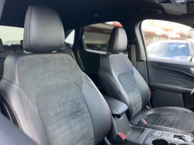 FORD KUGA 2.5 PHEV ST-Line CVT 82e km. 70km elektromos hatótáv. megkímélt állapot!