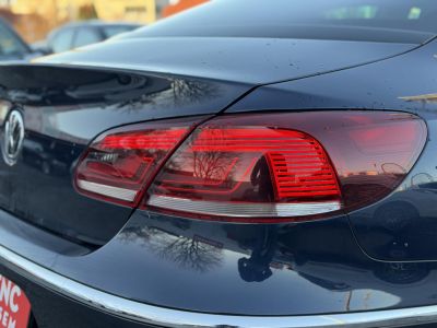 VOLKSWAGEN CC 2.0 CR TDI BMT DSG [5 személy] Xenon Tempomat Ülésfűtés PDC Navi Bluetooth 2 gyári kulcs!