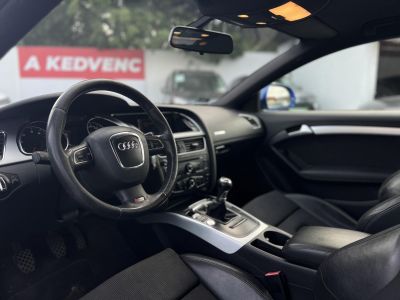 AUDI A5 Coupé 2.0 T FSi S-line 163e km. sérülésmentes. téli-nyári gumi. dokumentált előélet!