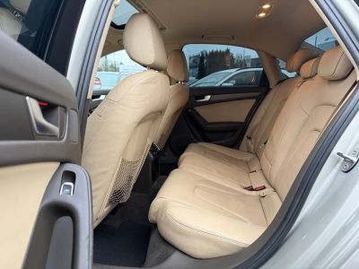 AUDI A4 2.0 TDI multitronic Magyarországi Napfénytető Xenon Üléshűtés PDC Téli-nyári kerék!