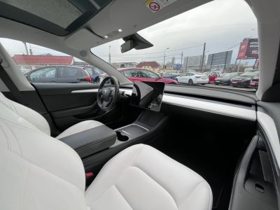 TESLA MODEL 3 Long Range AWD (Automata) 77e km. FEHÉR BELSŐ. mátrix LED. hőszivattyú. garanciális!