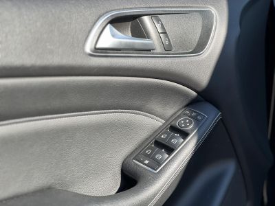 MERCEDES-BENZ B 250 E (Automata) 94e km. téli-nyári gumi. kamera. 2 gyári kulcs!