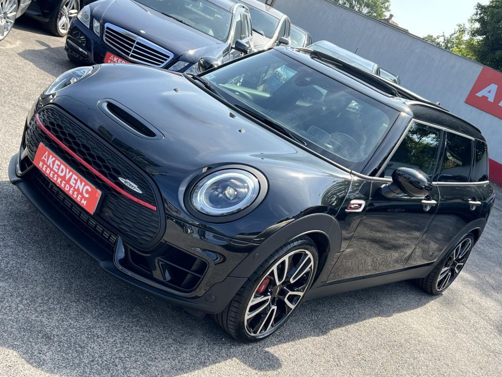 MINI CLUBMAN 2.0 John Cooper Works ALL4 (Automata) M.o.-i. 1.tul. garanciális. teljes felszereltség. sérülésmentes. carplay