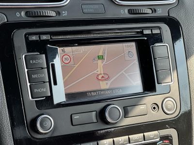 VOLKSWAGEN EOS 2.0 CR TDI Napfénytető. vezérlés cserélve. új kettős tömegű lendkerék!