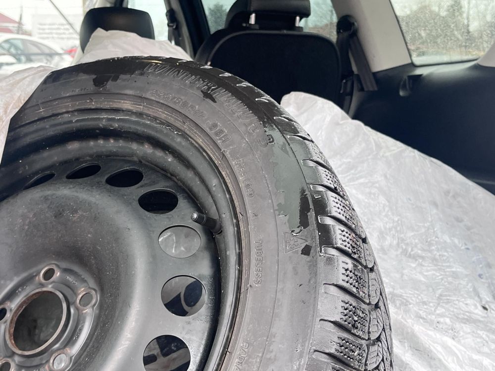 FORD S-MAX 2.0 TDCi Business Powershift Tempomat. fűthető ülések. navigáció. téli-nyári kerékszett