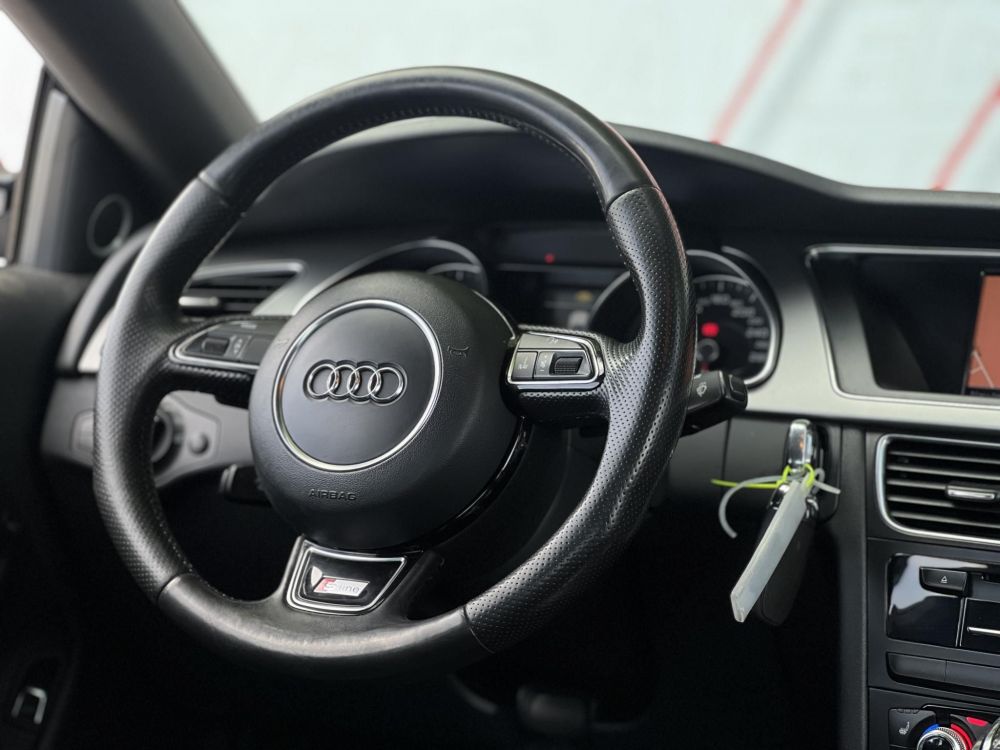 AUDI A5 Coupé 3.0 V6 TDI multitronic S-line. BANG&OLUFSEN