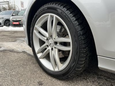 MERCEDES-BENZ C 220 CDI BlueEFFICIENCY (Automata) Live Traffic Xenon Ülésfűtés Bluetooth Rendszeresen szervizelt!