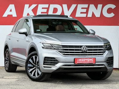VOLKSWAGEN TOUAREG 3.0 V6 TDI Atmosphere Tiptronic ic 135e km. M.o.-i. magasan felszerelt. márkaszervizelt előélet!