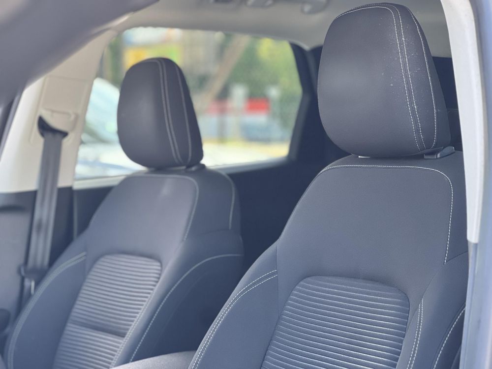 FORD KUGA 2.5 PHEV Titanium CVT 70 km elektromos hatótáv. ülés-kormányfűtés. kamera. CARPLAY!