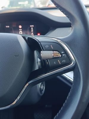 SKODA ENYAQ iV 60 400 km-es hatótáv. tágas beltér. kitűnő állapot. GARANCIA!