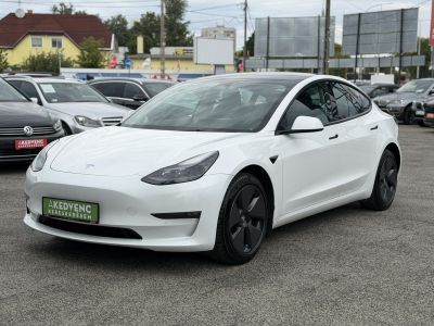 TESLA MODEL 3 Long Range AWD (Automata) 99e km. AMD Ryzen. mátrix LED. hőszivattyú. premium hifi. garanciális!