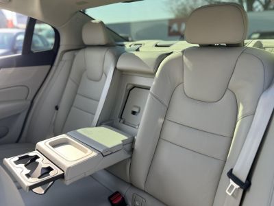 VOLVO S60 2.0 [T8] Recharge Inscription AWD Geartronic 27e km. M.o.-i. garanciális. márkaszervizelt. harman/kardon. ZÖLD rendszám!