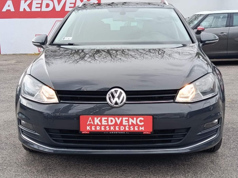 VOLKSWAGEN GOLF VII Variant 2.0 TDI BMT Comfortline Euro 6 Lounge Tempomat Digitklíma Ülésfűtés Bluetooth