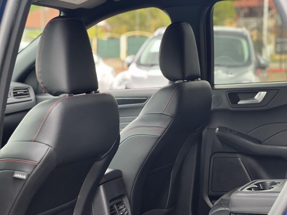 FORD KUGA 2.5 PHEV ST-Line X CVT 85e km. Carplay