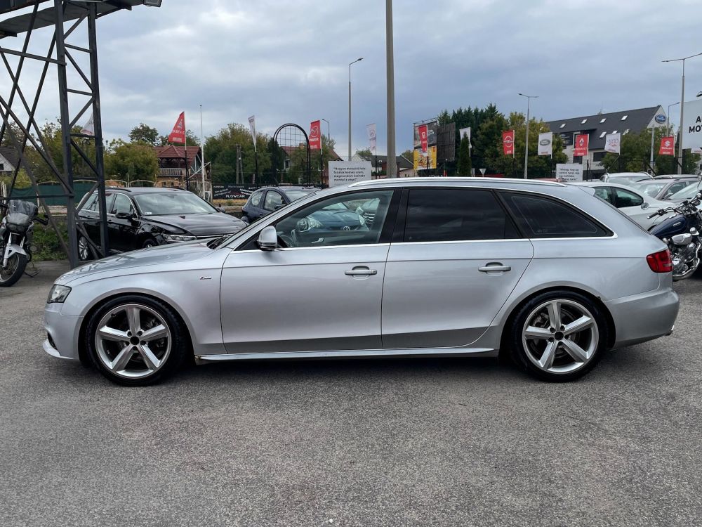 AUDI A4 Avant 2.0 TDI DPF S-line Klíma Tempomat Bluetooth Navi 6 sebességes!