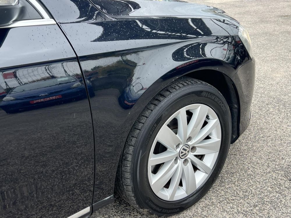 VOLKSWAGEN PASSAT VII Variant 1.6 CR TDI Comfortline BMT DSG M.o.-i. Panorámatető Tempomat Ülésfűtés Bluetooth Vezérlés cserélve!