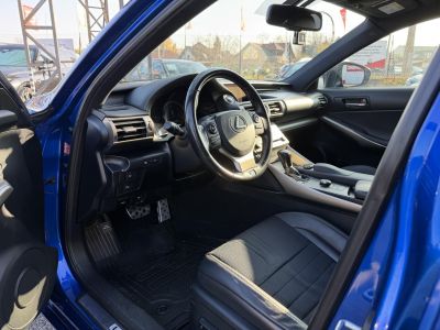 LEXUS IS 200t F Sport (Automata) 75e km. Magyarországi. Márkaszervizelt!