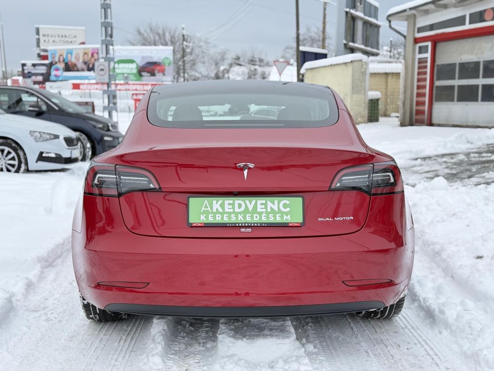 TESLA MODEL 3 Long Range AWD (Automata) 54e km. mátrix LED. hőszivattyú. premium hifi. gyönyörű állapot!