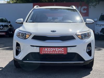 KIA STONIC 1.25 MPI Style 63e km. Magyarországi. Gyári fényezés. Végig vezetett szervizkönyv!