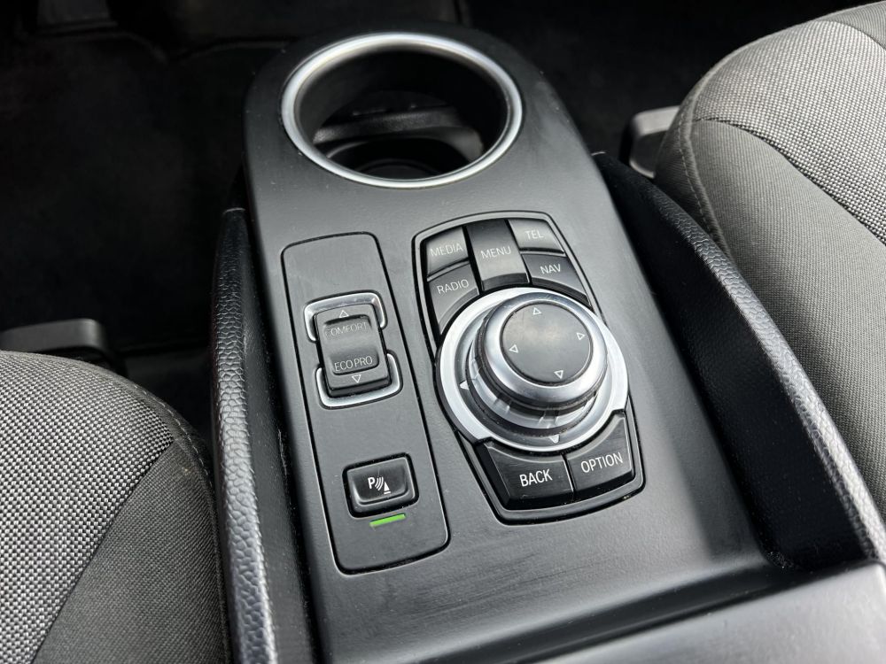 BMW I3 (Automata) 60Ah 100e km. Frissen szervizelt!