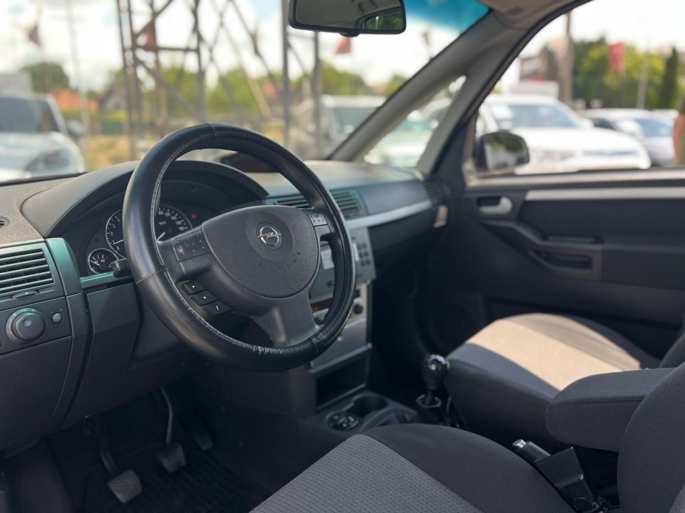 OPEL MERIVA 1.7 CDTI Essentia Klíma. Webasto. 4-5L/100km!