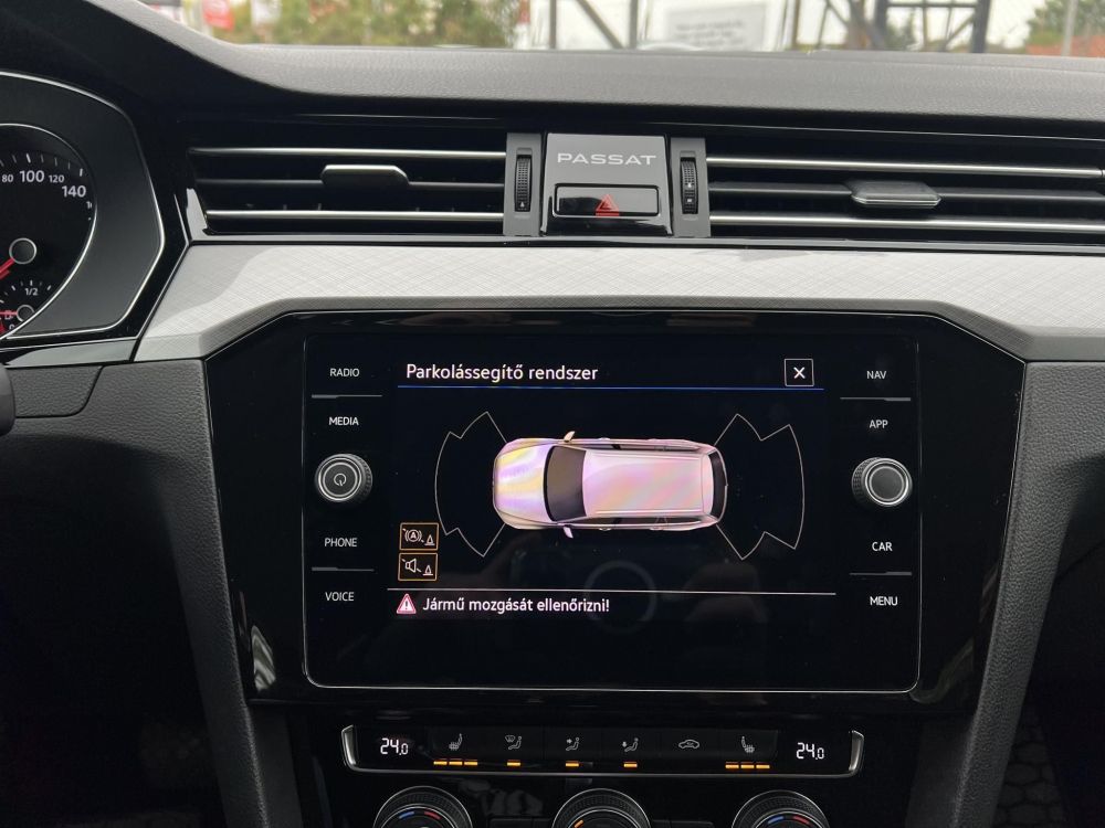 VOLKSWAGEN PASSAT VIII Variant 2.0 TDI SCR Business DSG Végig márkaszervizelt. LED Távtartó Ülésfűtés Navi Bluetooth MEGKÍMÉLT állapot!
