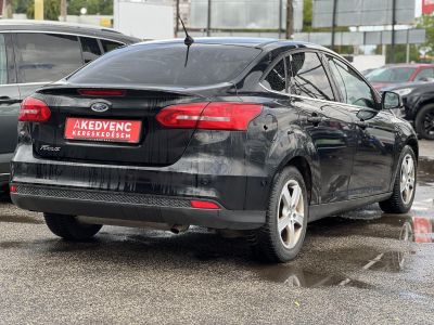 FORD FOCUS 1.6 Ti-VCT Technology Magyarországi 80e km Végig szervizelt!
