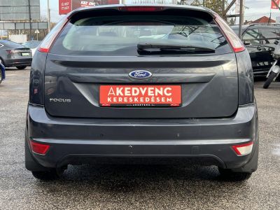 FORD FOCUS 1.6 Ghia (Automata) Klíma Tempomat Téli-nyári garnitúra!