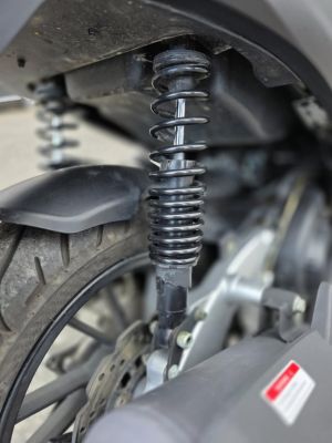 KEEWAY VIESTE 125 Gyorsabb. mint a reggeli kávé-és nem is hűl ki!