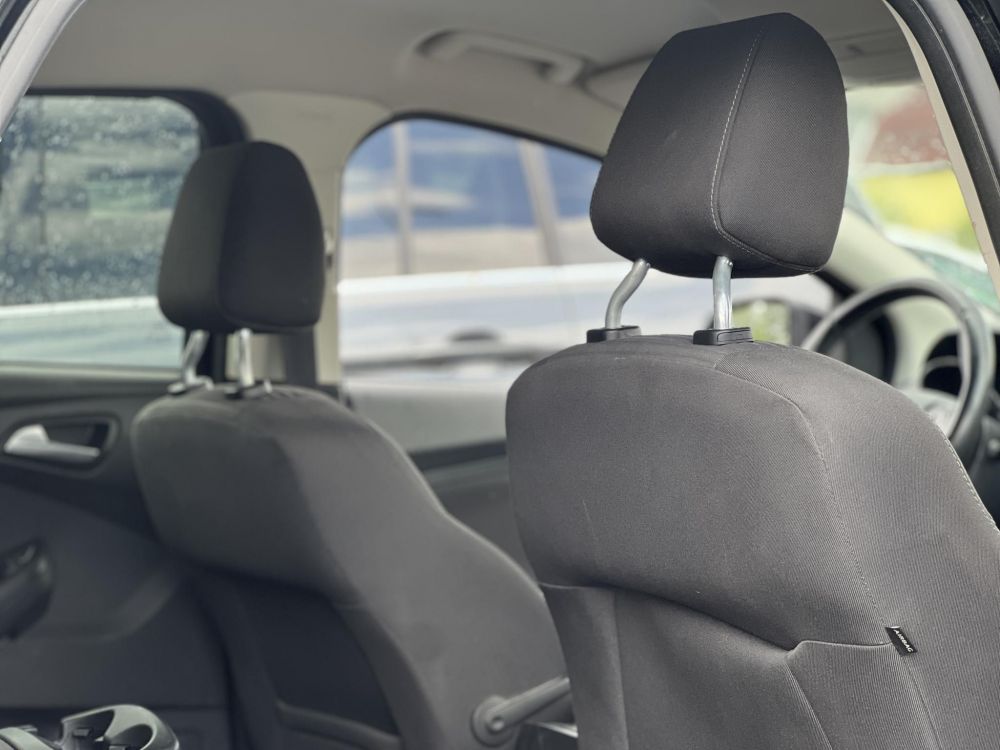 FORD FOCUS 1.6 Ti-VCT Technology Magyarországi 80e km Végig szervizelt!