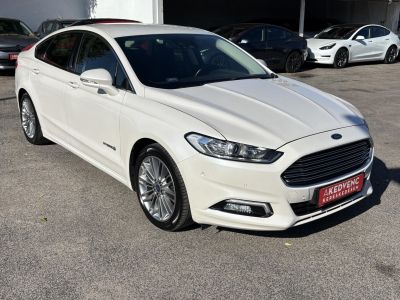 FORD MONDEO 2.0 HEV Titanium (Automata) Rendszeresen karbantartott Garanciális váltó!