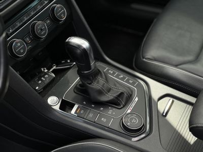 VOLKSWAGEN TIGUAN 2.0 TDI BMT SCR Highline 4Motion DSG R-line. dynaudio. panoráma tető. virtual cockpit. vezetett szervizkönyv!