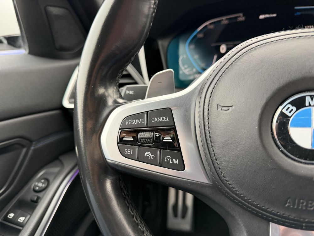 BMW 330e M Sport (Automata) Frissen szervizelt. Új téli gumik!