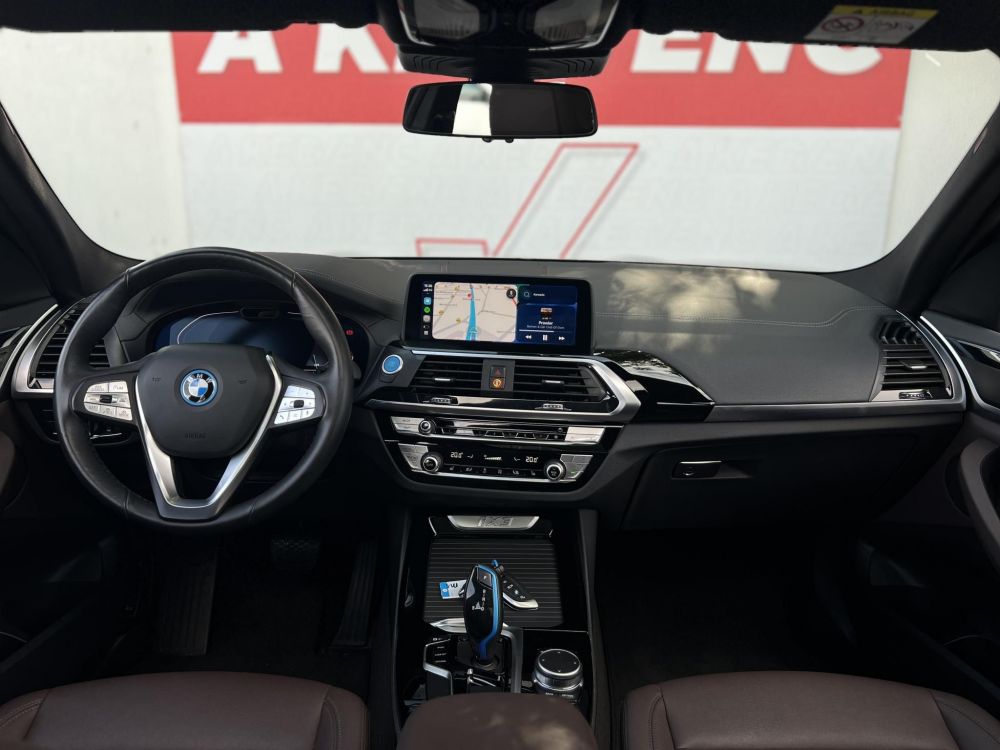 BMW IX3 73,9kWh Konyak bőr. Virtual Cockpit. Panoráma tető. CARPLAY!