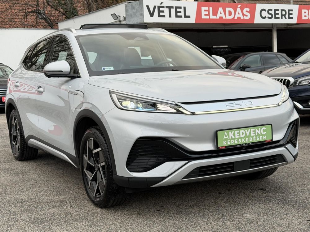 BYD ATTO 3 Design 60,4kWh LFP. M.o.-i. 1.tul. garanciális. panorámatető. világos belső!