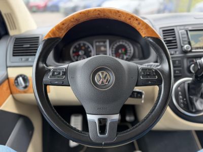 VOLKSWAGEN MULTIVAN Highline Business 2.0 TSI Nagyon ritka kivitel!
