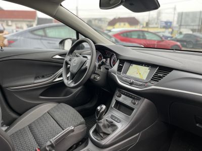 OPEL ASTRA K Sports Tourer 1.5 CDTI Business Edition Tolatóradar. tempomat. keveset futott