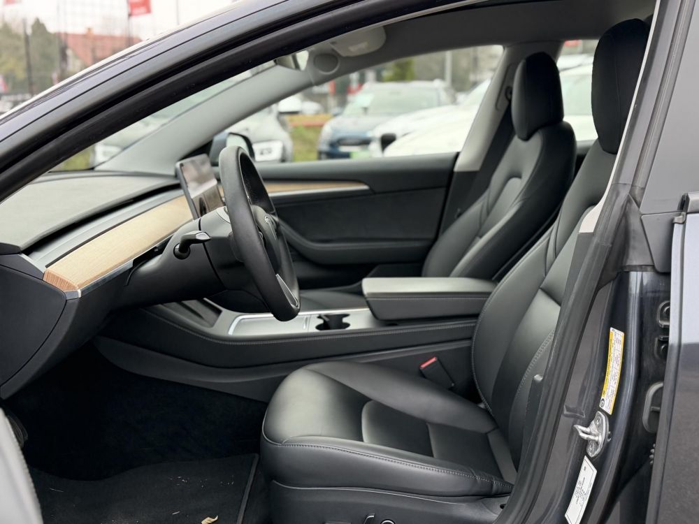 TESLA MODEL 3 Long Range AWD (Automata) 95e km. garanciális. mátrix LED. hőszivattyú. premium hifi