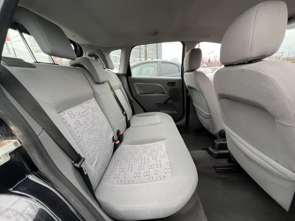 FORD FIESTA 1.3 Comfort Semmi extra.....még 1 év műszaki!