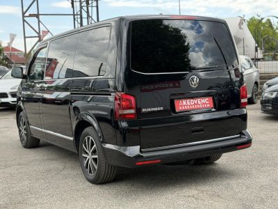 VOLKSWAGEN MULTIVAN Highline Business 2.0 TSI Nagyon ritka kivitel!